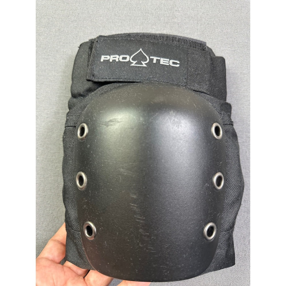 Pro-Tec Street Knee Pad Black Skateboard Rollerblade Protective Gear Single